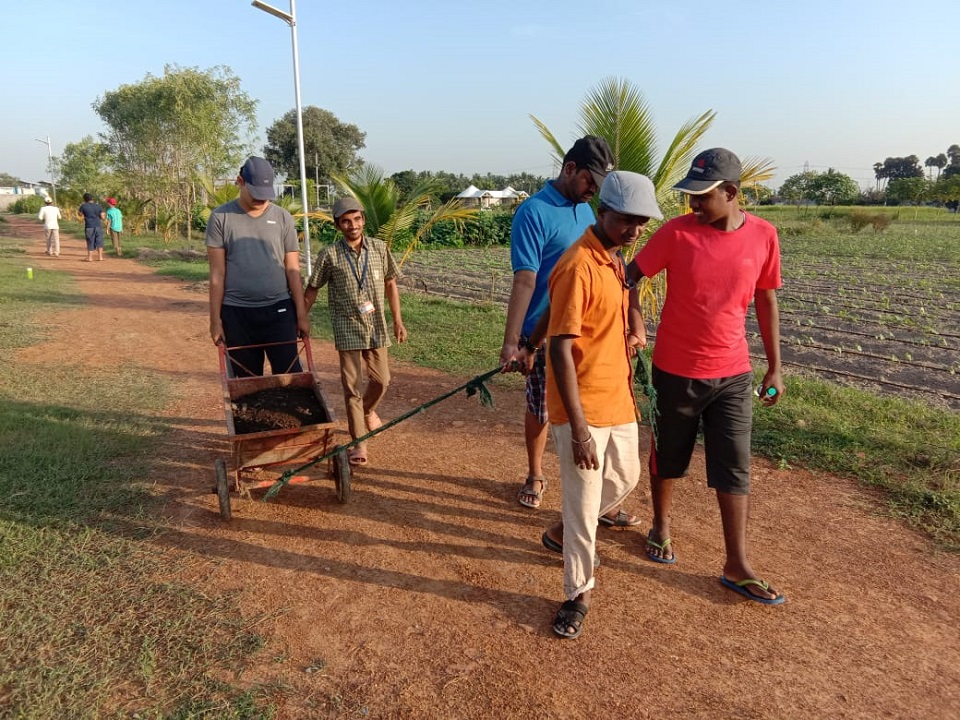 Special needs adults in experiential learning